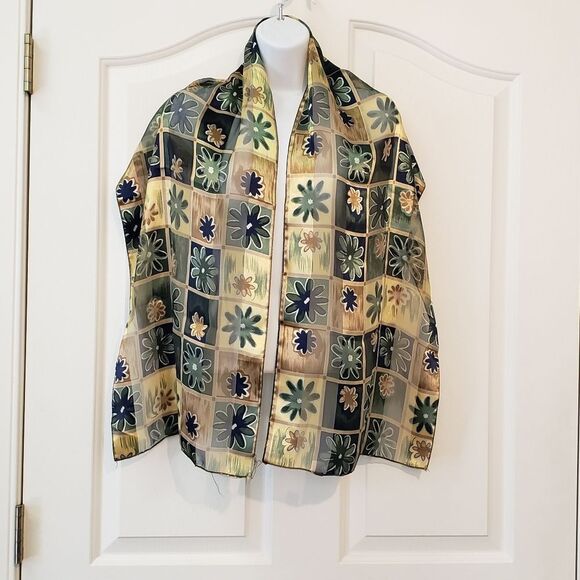 Floral Patterned Scarf - Picture 1 of 3